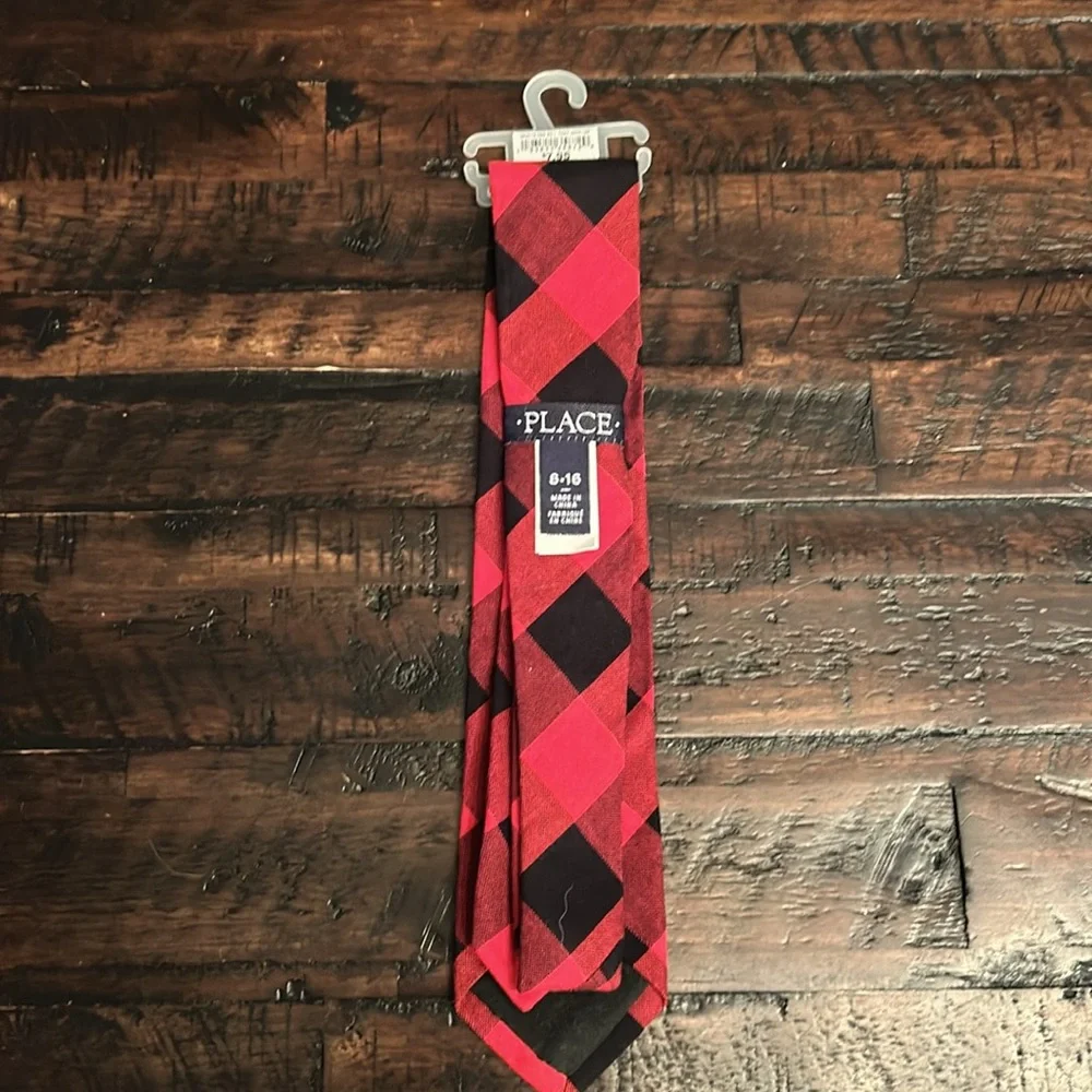 NWT Boys holiday tie